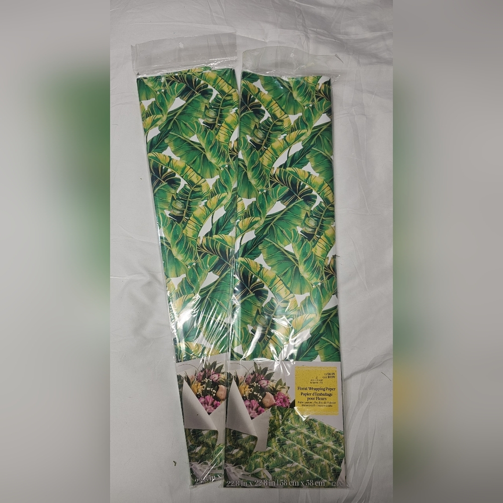 Floral Wrapping Paper - Green Tropical Leaf Pattern